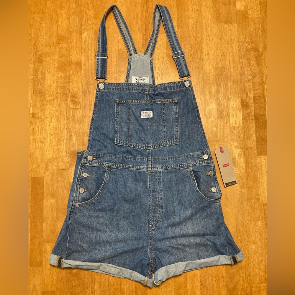 Levi’s shortalls/overalls